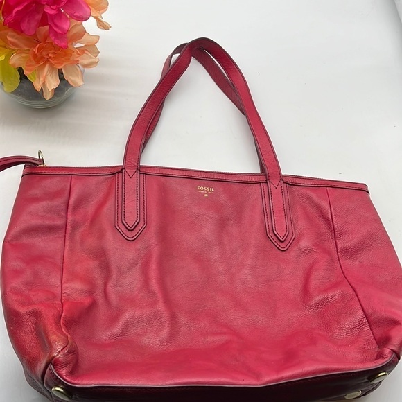 Fossil Handbags - Fossil Red Leather Tote MCB6665A